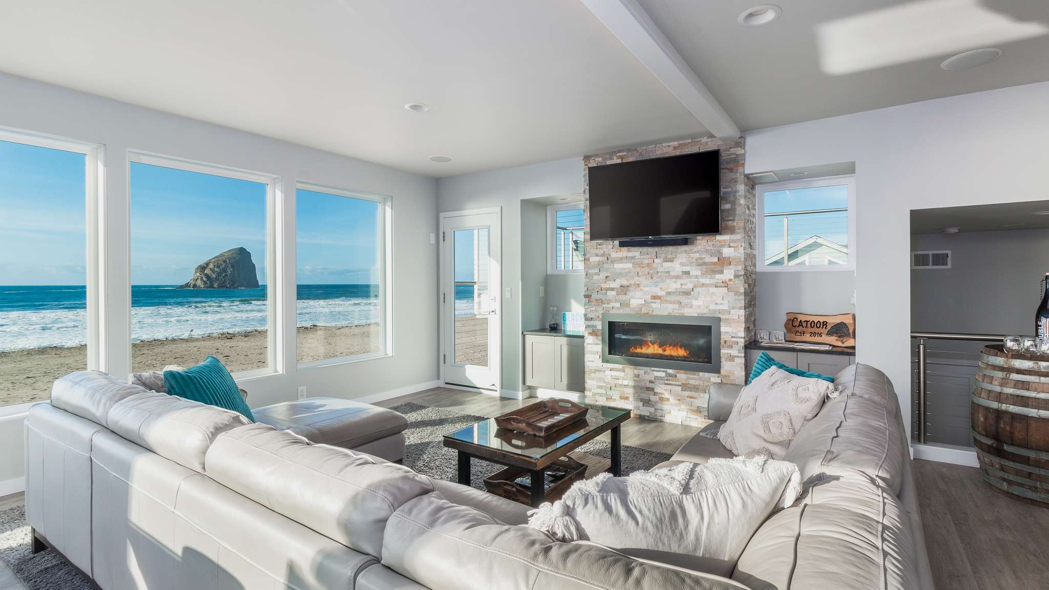 150 catoor beach luxury 9