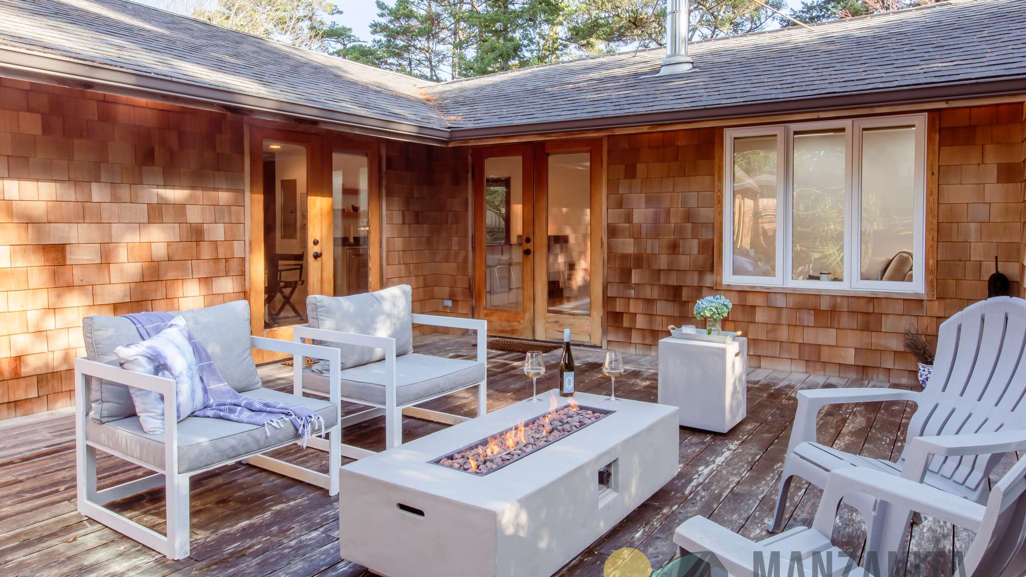 lauralhouseexterior 020