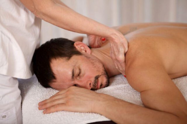 massage man