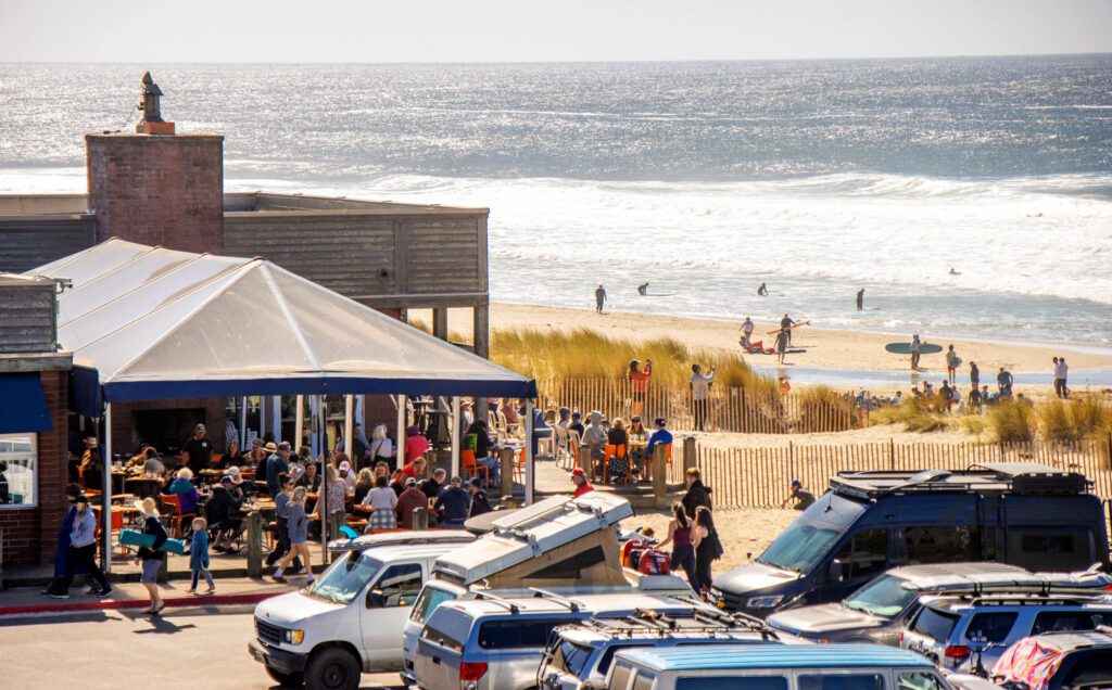 pelican brewing beach parking log daytime
